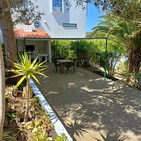 Casa Dos Pinheiros アパート プライア・ダ・アリファナ